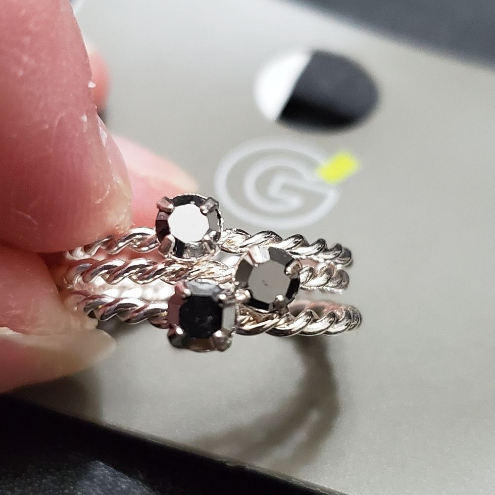 Silver Tone Stackable Ring Set Size 7.5 - image 1